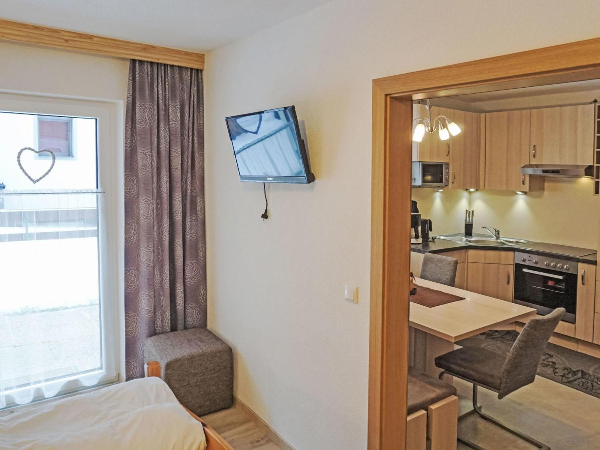 Apartment Daheim - Edelweiss - Pzt382 By Interhome Plangeross Exteriér fotografie